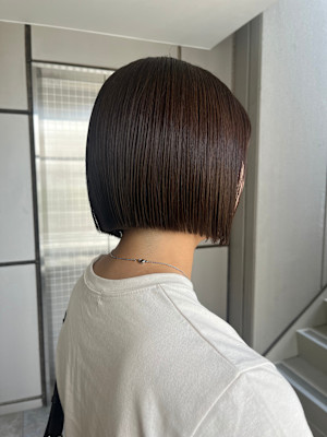 きりっぱなしボブ