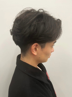 ニュアンスパーマ ツーブロック 爽やか メンズショート