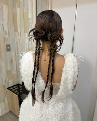 結婚式お呼ばれヘア/個性派ツイン/お団子/編み下ろし/ヘアセ