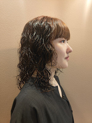 明るめブラウン/ミディアムパーマ/くるくるパーマ