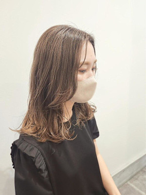 ミルクティベージュ