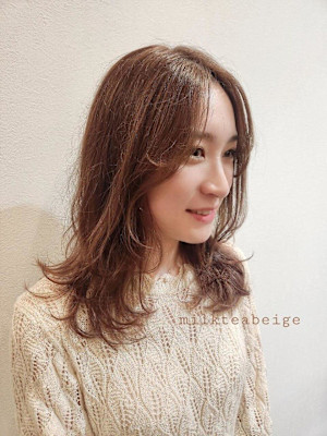 ミルクティーカラー