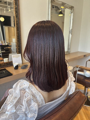 柔らかさの出る赤味ブラウンカラー>^_^<