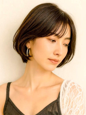 大人ボブ 顔周りカット アッシュグレー 髪質改善 30代