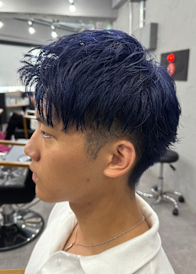 WAVY 桜木町店×ネイビーカラー