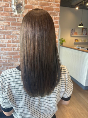 スモーキーカラーでクールロング