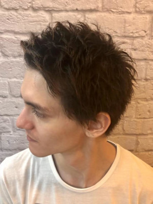 アップバングショート