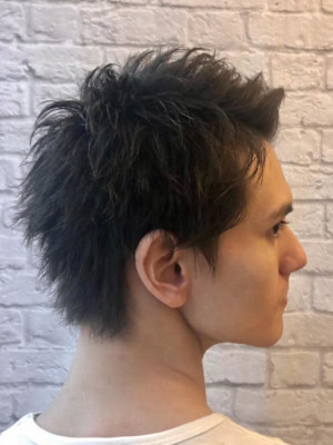 アップバングショート