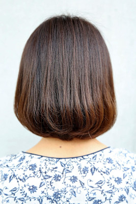 前髪アシンメトリーが可愛いボブ