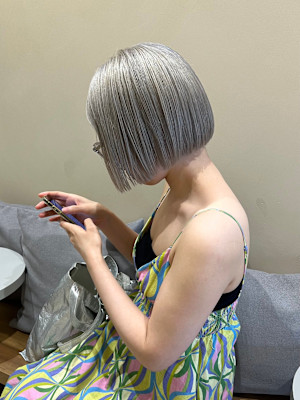 NERO HAIRSALON NAVY×スタイル