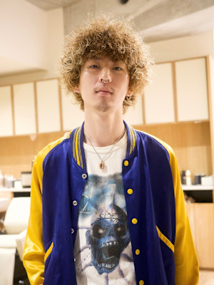 NERO HAIRSALON NAVY×スタイル