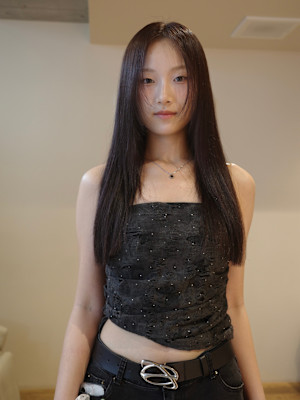 NERO HAIRSALON NAVY×スタイル