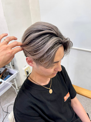 メンズバレイヤージュ、ルーツカラー.ハイトーン、