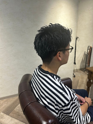 ツーブロック×アップバング