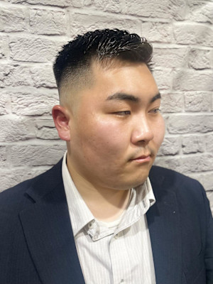 清潔感のあるビジネスフェードショート