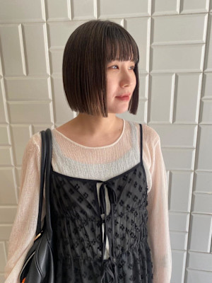 ミニボブ透明感ベージュ