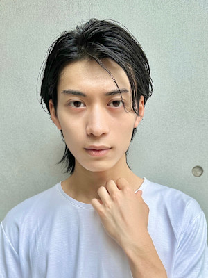 ビジネスヘア就活ヘアツーブロック刈り上げフェードメンズ