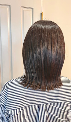 ミディアムストレートボブ