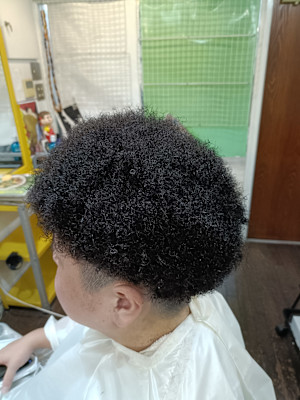 アフロヘアーパーマ