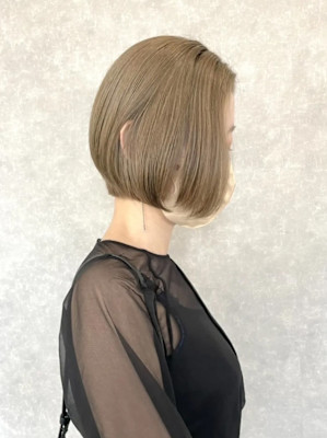 ショートボブ/ダブルカラー/ミルクティー