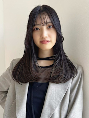 ケイ【新潟/万代】ミディアムレイヤー　顔まわりレイヤー