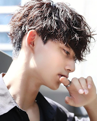 ツイストスパイラル無造作マッシュ