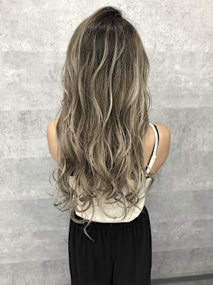 GRANZE 梅田店《大阪駅前第1ビル店》×スタイル