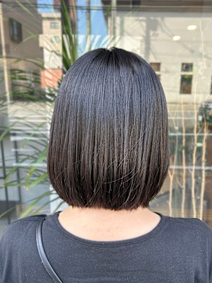 (工藤)ツヤ感ストレートボブ