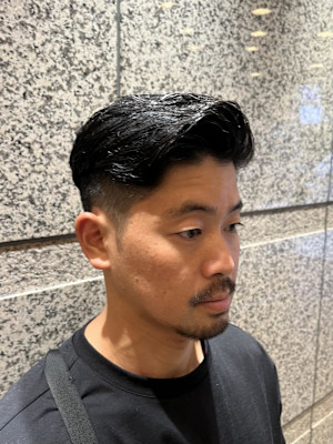 銀座　理容室　barber サイドパート　