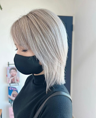 全頭ブリーチホワイトカラー髪質改善トリートメント