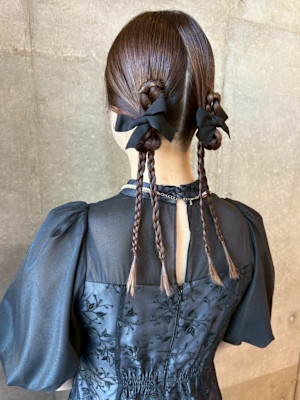 ヘアセット お呼ばれヘア 編み下ろし ダークブラウン 20代