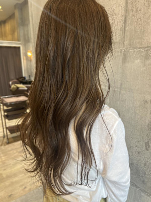 ロング／モノトーンベージュ