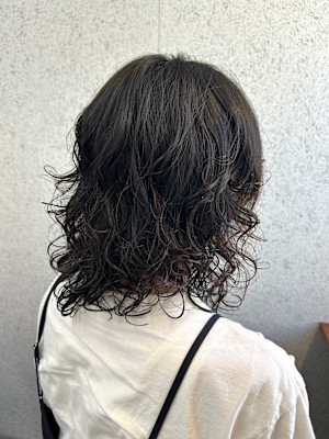 大人フェミニンしっかりウエーブ