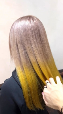 秋っぽいルーツカラー