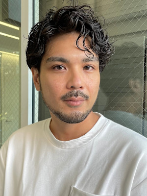 大人センターパートスタイル