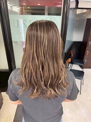 ハイライトカラー