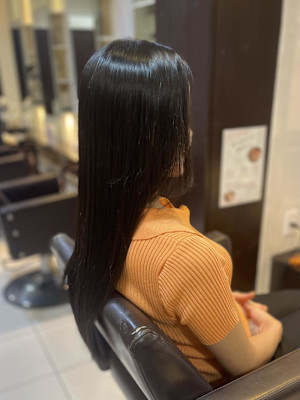 酸性ストレートで髪質改善