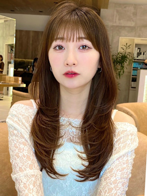 ロングヘア20代30代40代レイヤー前髪なし前髪あり表参道【