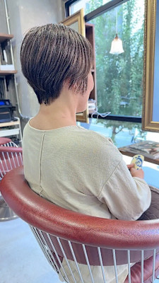 大人ショートヘア