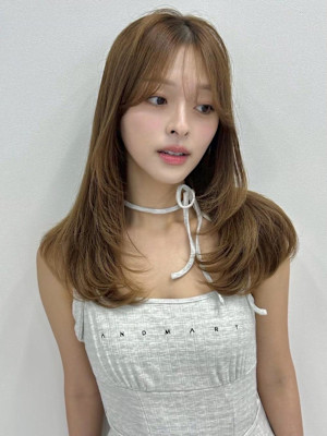レイヤーカット前髪韓国ヘアくびれヘア