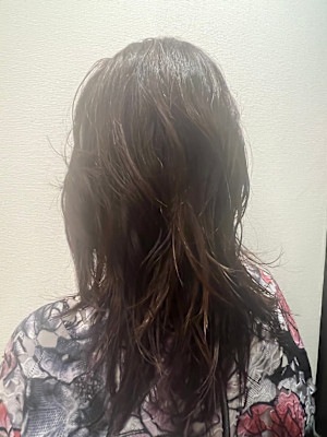 パーマかけたレイヤースタイル