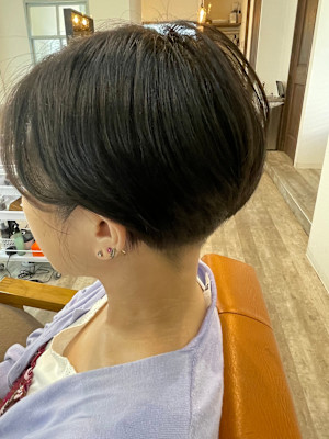 刈り上げショート