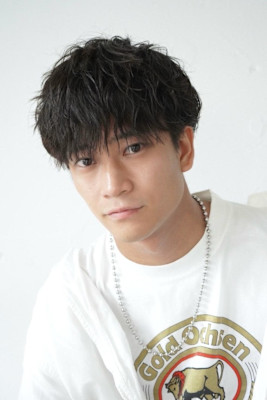 【平山明樹】縦落ちスパイラルパーマ