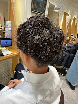 20代30代おすすめ！ツイストスパイラルパーマ◎高橋美穂