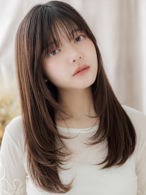 暗髪アッシュブラウン重軽ロングレイヤー　チャコールグレー