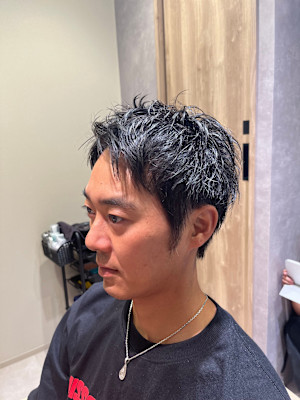 スパイキーショート