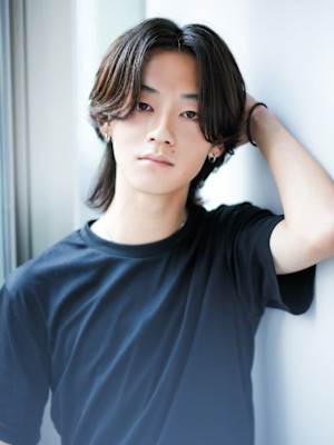 センターパート 韓国ヘア ウルフカット ショートウルフ