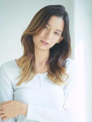 HCレイヤー×ミディアムスタイル