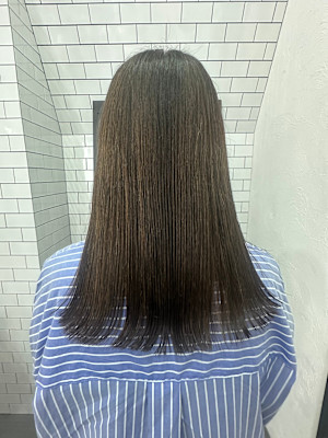広島髪質改善ストレート 60代女性エイジング毛ロングスタイル