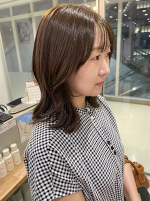 ミディアムレイヤーカット